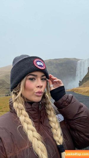 Emily Elizabeth photo #0157