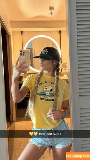 Emily Elizabeth photo #0240