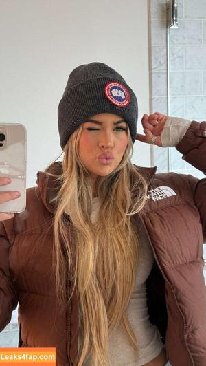 Emily Elizabeth photo #0292