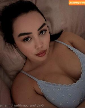 Marnie Simpson photo #0002