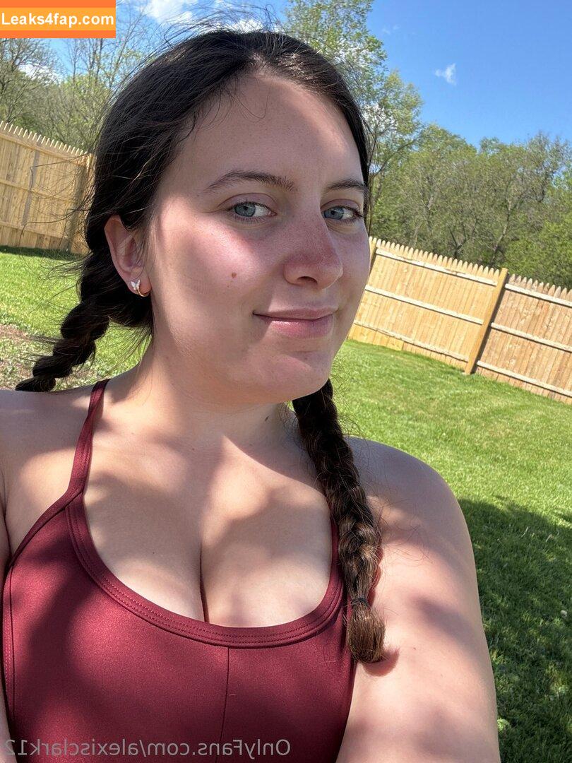 alexisclark12 / alexisclark6902 leaked photo photo #0003