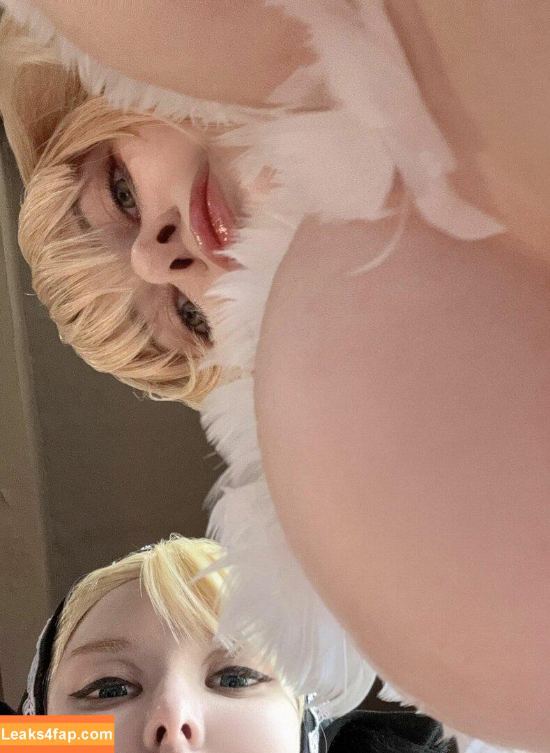 Alina Becker / AlinaBecker / abecker_cos / alina_becker / https: / japp_leack слитое фото фото #3207