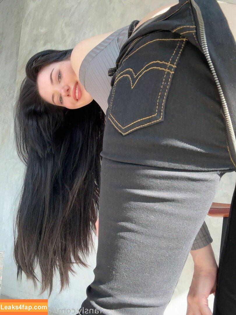 Alina Becker / AlinaBecker / abecker_cos / alina_becker / https: / japp_leack слитое фото фото #3573