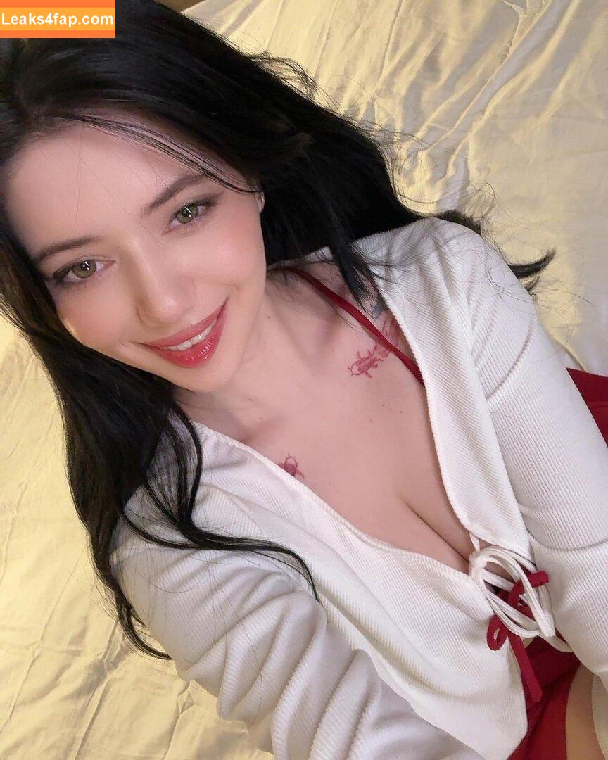 Alina Becker / AlinaBecker / abecker_cos / alina_becker / https: / japp_leack слитое фото фото #4213