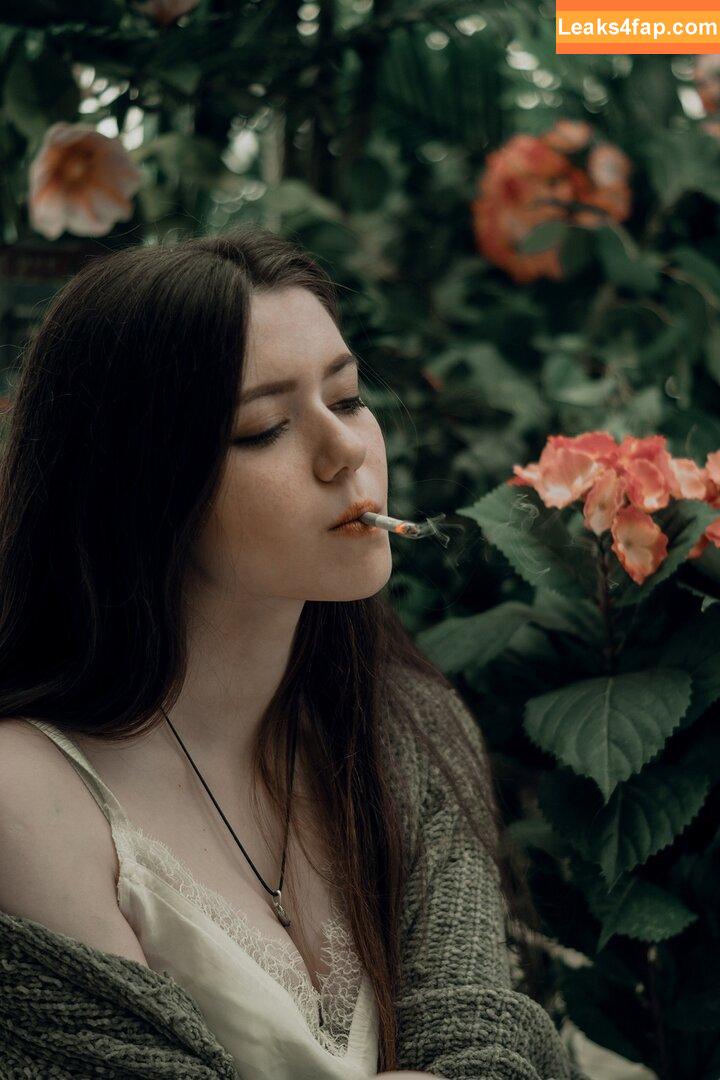 Alina Becker / AlinaBecker / abecker_cos / alina_becker / https: / japp_leack слитое фото фото #5274