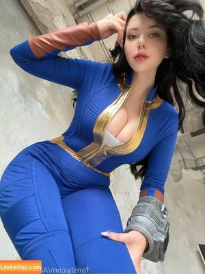 Alina Becker фото #5081