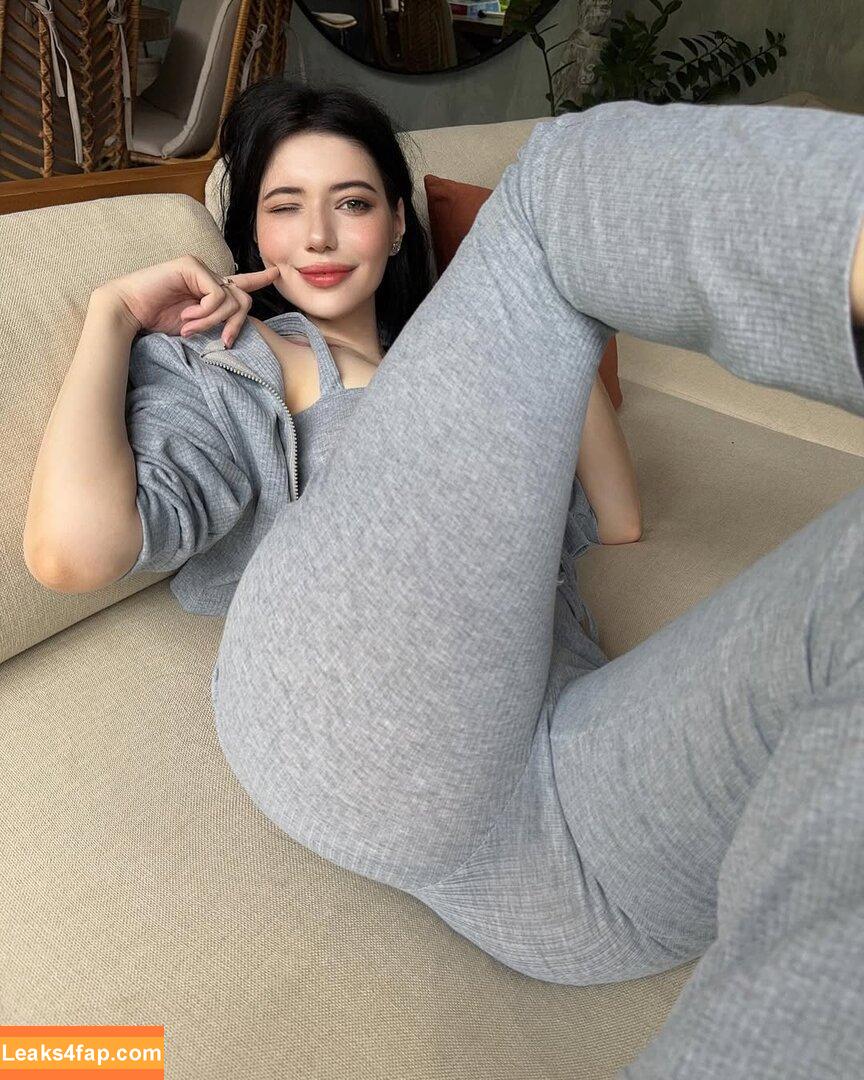 Alina Becker / AlinaBecker / abecker_cos / alina_becker / https: / japp_leack leaked photo photo #6365