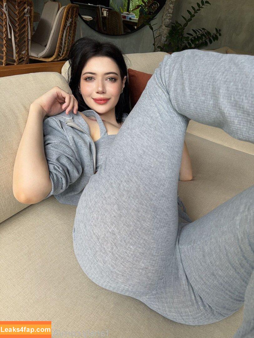 Alina Becker / AlinaBecker / abecker_cos / alina_becker / https: / japp_leack leaked photo photo #6409