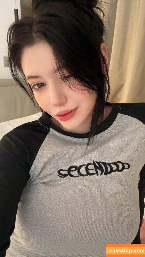 Alina Becker / AlinaBecker / abecker_cos / alina_becker / https: / japp_leack leaked photo photo #6431