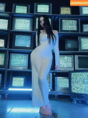 Alina Becker photo #6861