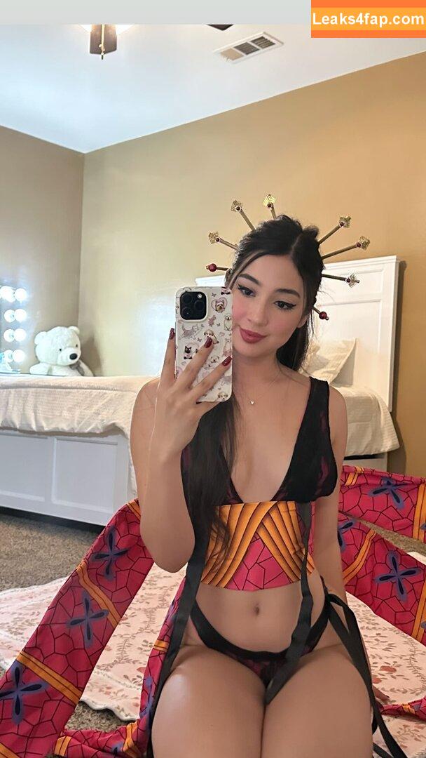 aliss.romann /  слитое фото фото #0007