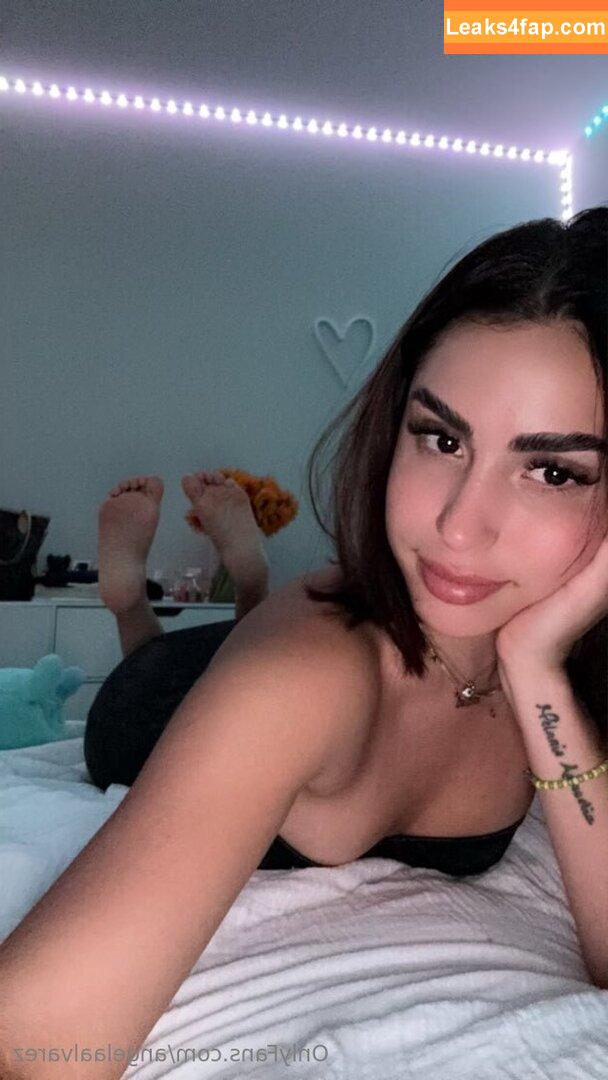 Angelaalvarez / angeelaalvarezz leaked photo photo #0012