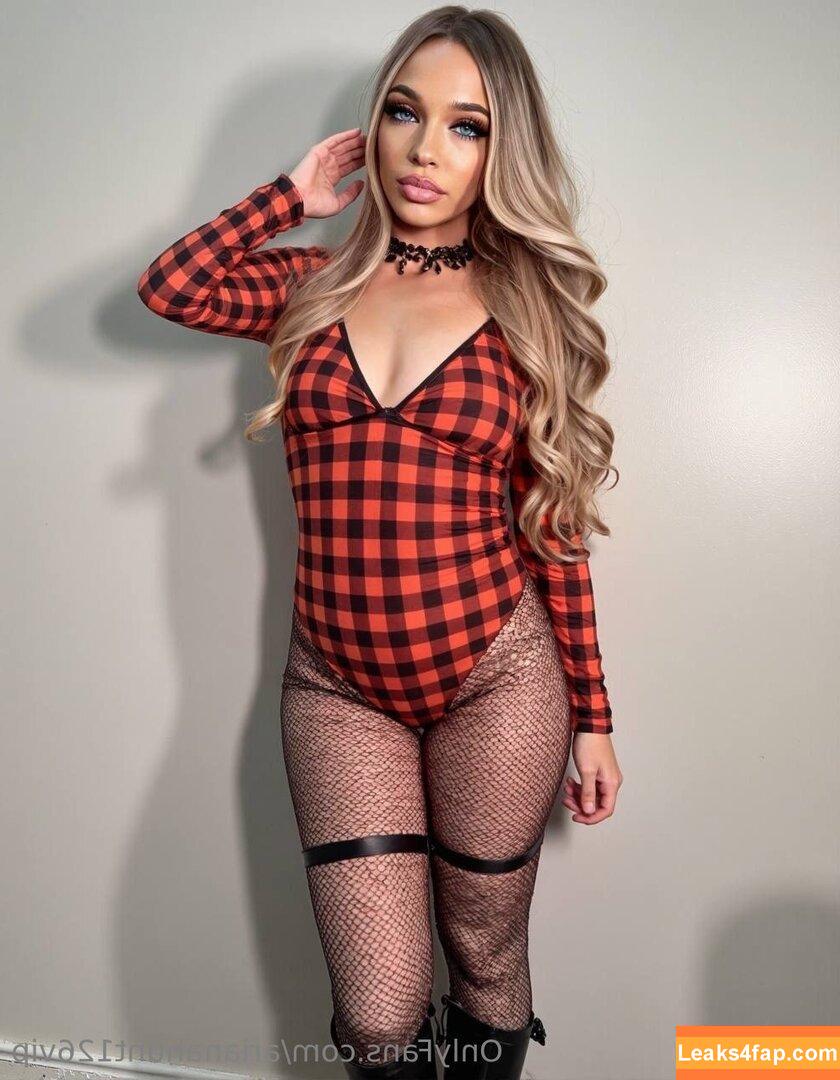 arianahunt126vip /  leaked photo photo #0004