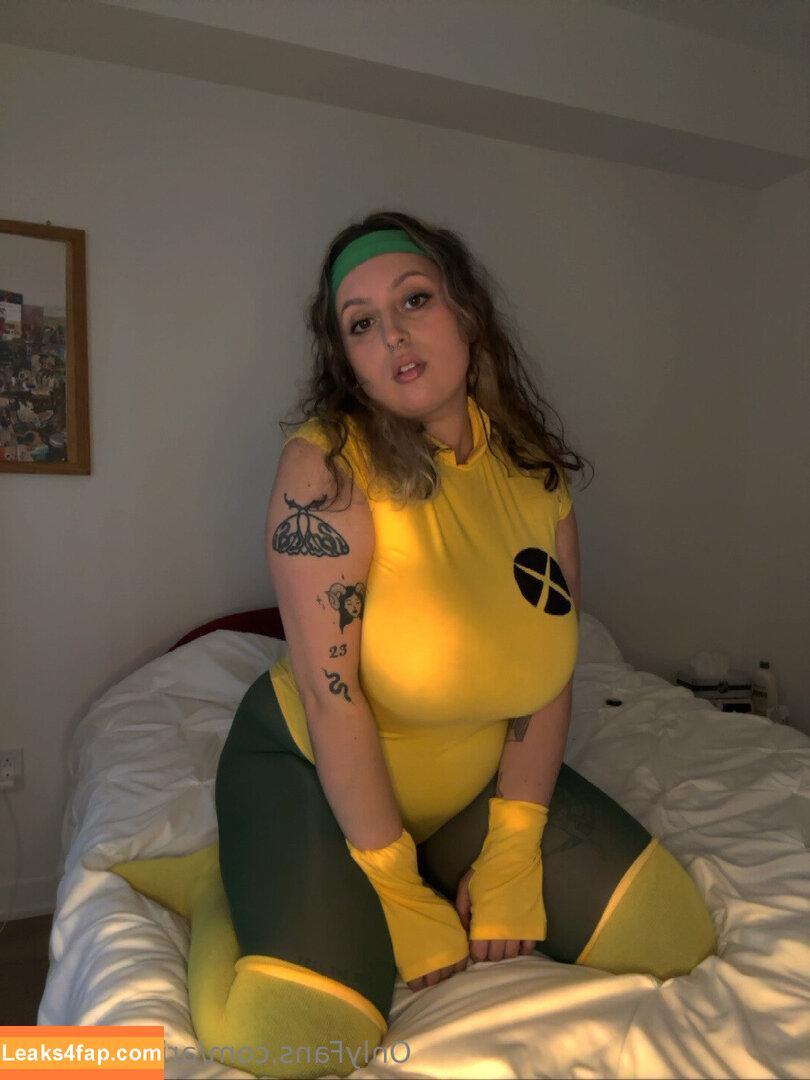 ariesbaddiex /  leaked photo photo #0014