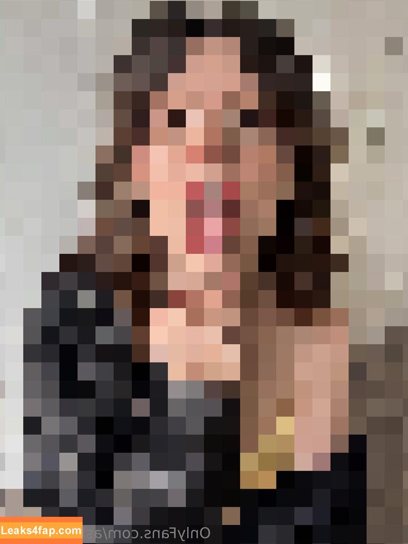 ash.renee.ley /  leaked photo photo #0027