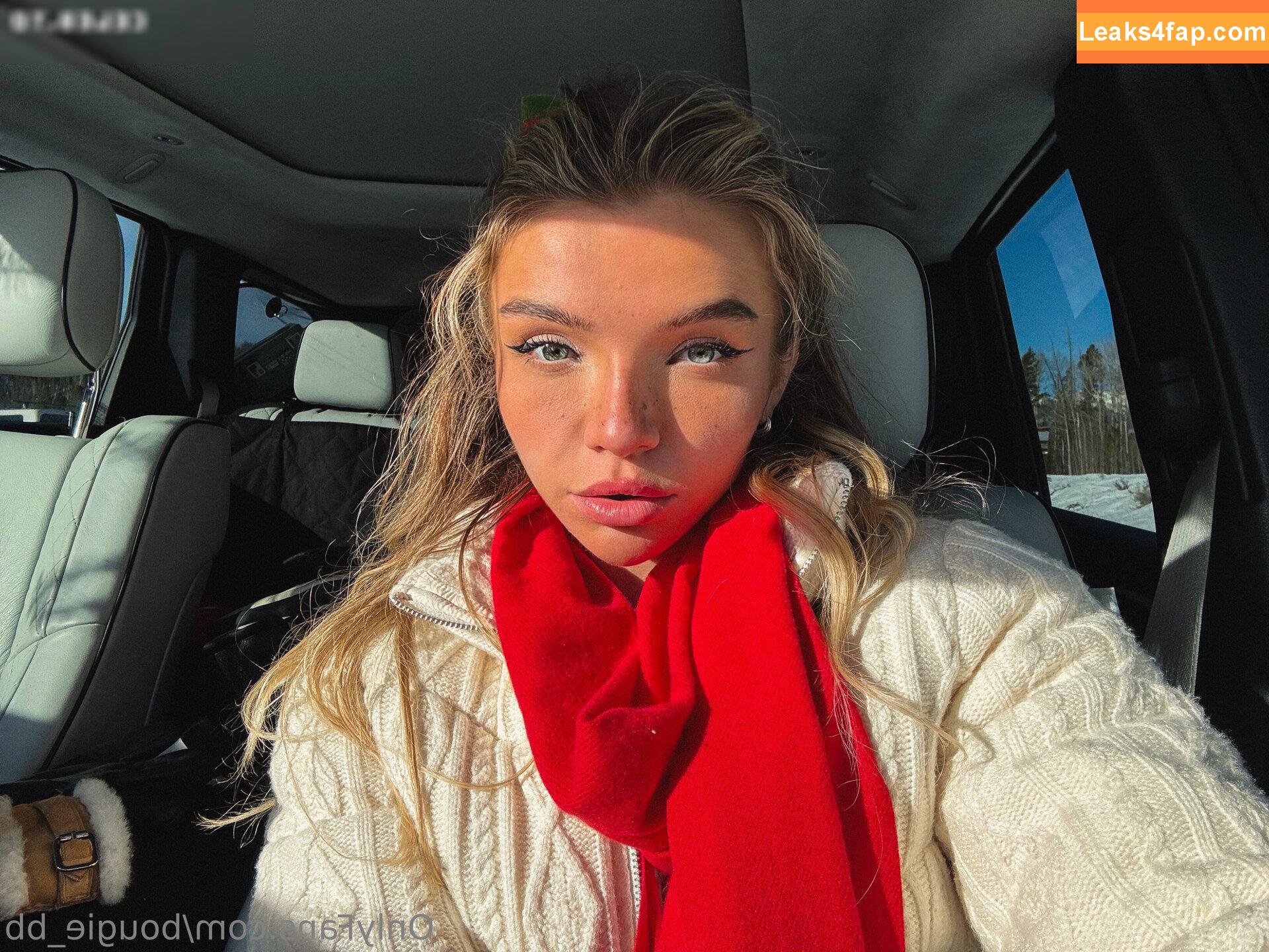 Bougie_bb /  leaked photo photo #0070