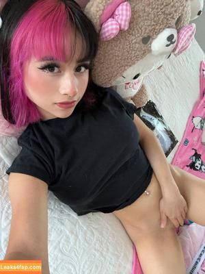 Cashbxnny photo #0001