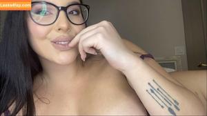 cinthya_larose photo #0010