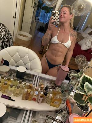 Dani Speegle photo #0001