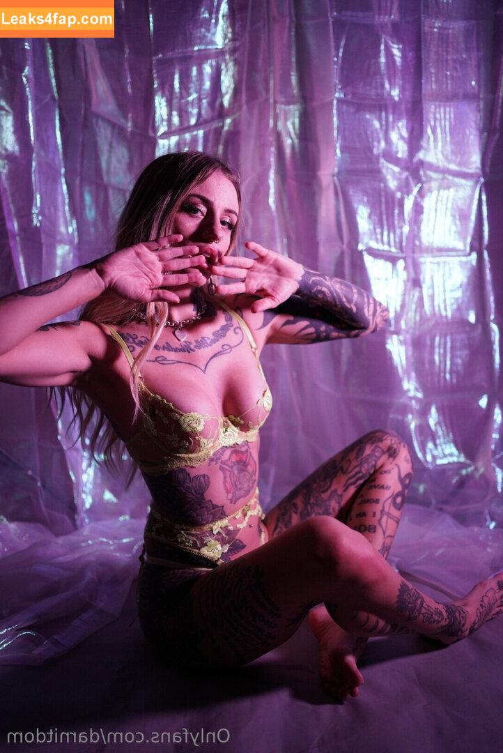 darnitdom / _darnit_domi leaked photo photo #0025