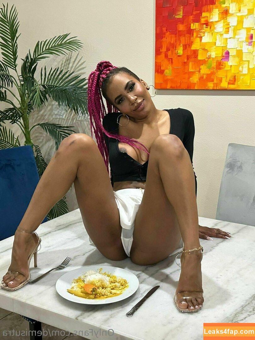 Demi Sutra / DemiSutra / brattydemi_official leaked photo photo #0016