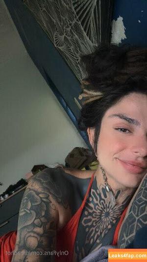 dreadhot photo #0196