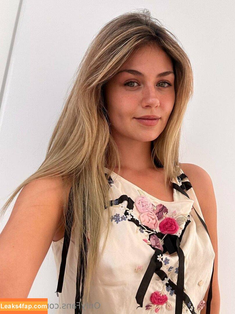 emilauri / emi.lauri leaked photo photo #0026