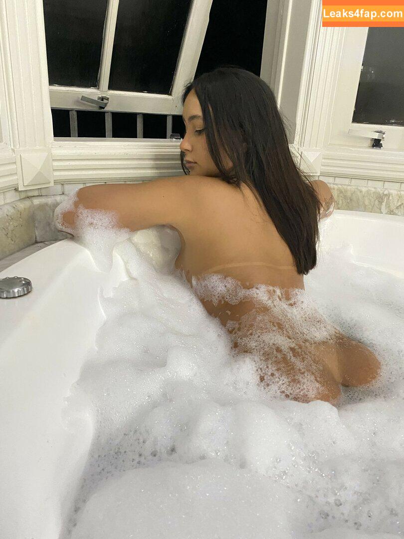 Emily Ferrer / ferrerr_emily leaked photo photo #0066