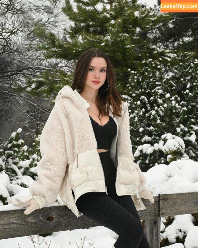 Eva Gros / eve.grossss / evegrossss leaked photo photo #0045