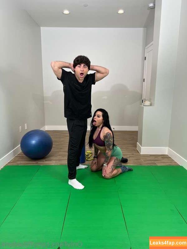 fitbadonk / banshee.bell leaked photo photo #0313