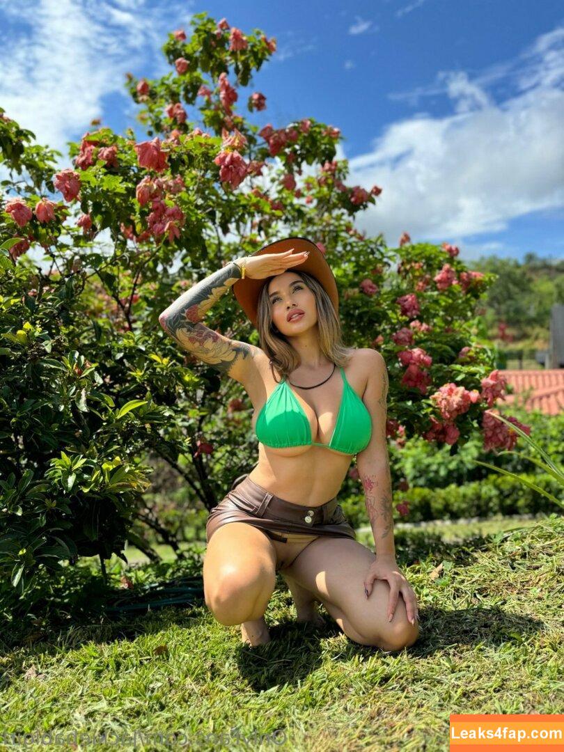 Jackiebabigirl / jackie_looves18 / jackieloveoff leaked photo photo #0147