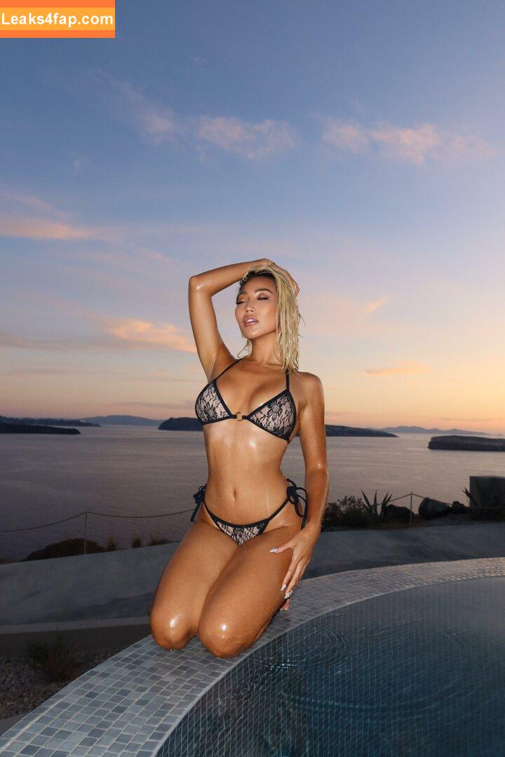 Jennie Rose Sins / Aries Li / jennierosesins / rosejennies leaked photo photo #0200