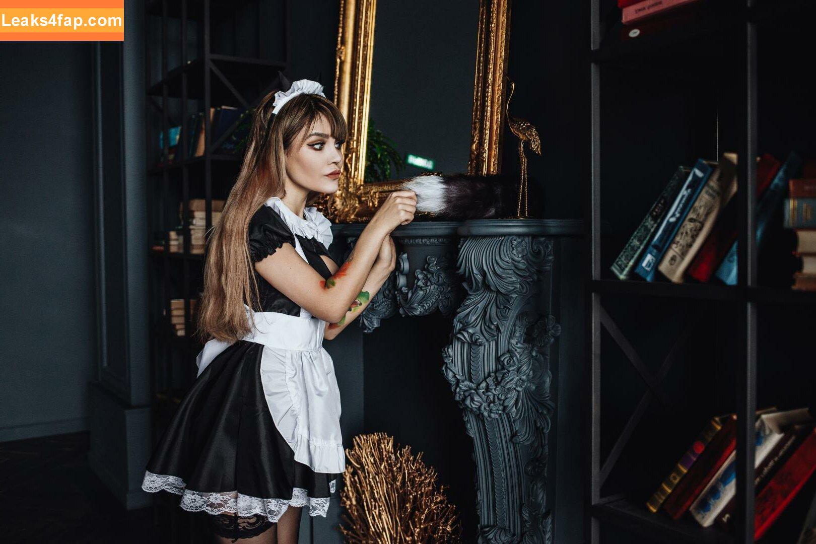 Kalinka Fox / Christina Fink / https: / kalinka.fox / kalinkafox leaked photo photo #1066