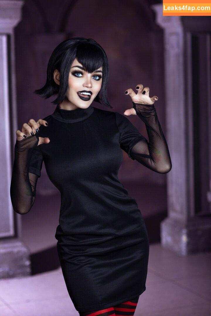 Kalinka Fox / Christina Fink / https: / kalinka.fox / kalinkafox leaked photo photo #1088