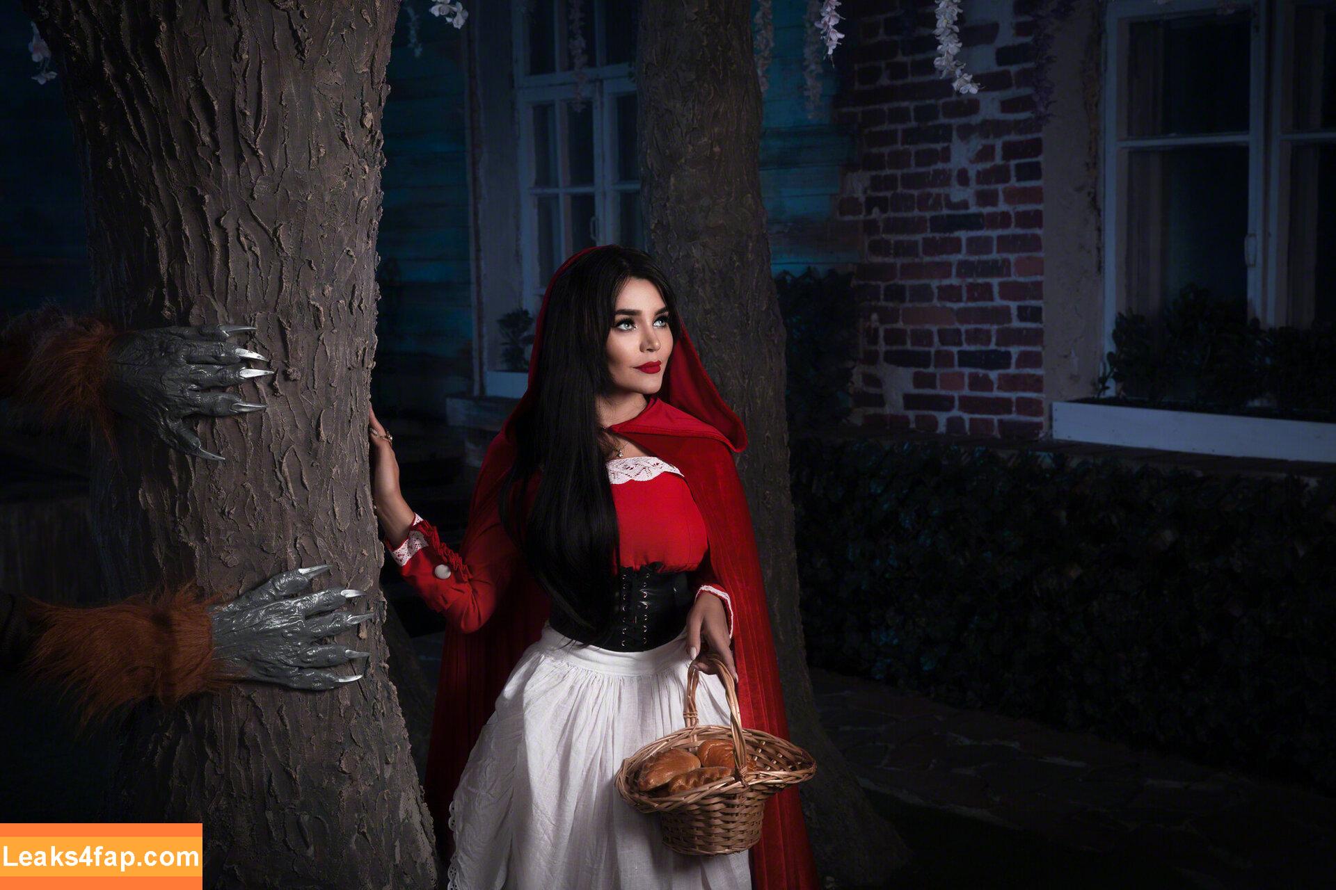 Kalinka Fox / Christina Fink / https: / kalinka.fox / kalinkafox leaked photo photo #1143