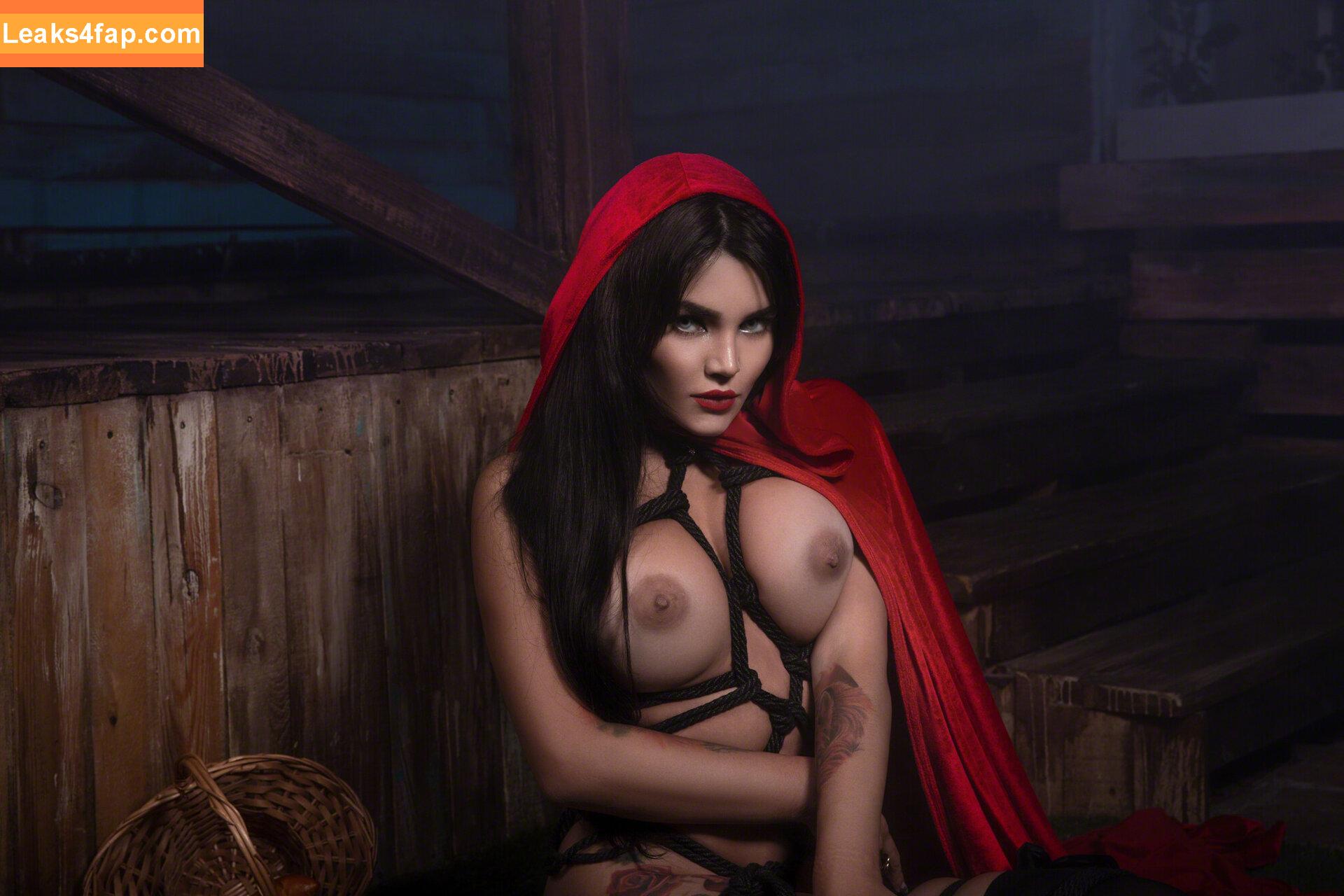 Kalinka Fox / Christina Fink / https: / kalinka.fox / kalinkafox leaked photo photo #1147