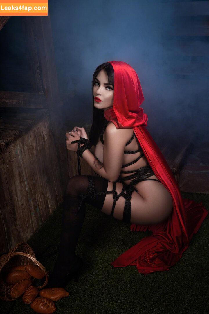 Kalinka Fox / Christina Fink / https: / kalinka.fox / kalinkafox leaked photo photo #1156