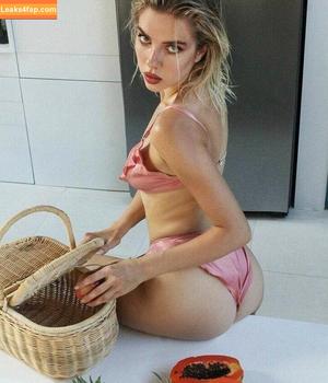 Kate Shumskaya photo #0072