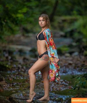 Kerry Carmody photo #0080
