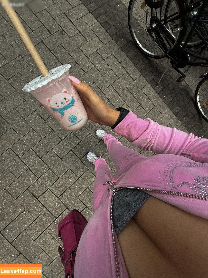 Kunshikitty /  leaked photo photo #0041