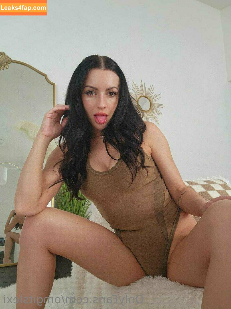 Lexi Belle / OMGitsLexi / omgitslexi_backup leaked photo photo #0666