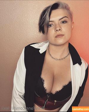 lil_lexii photo #0022