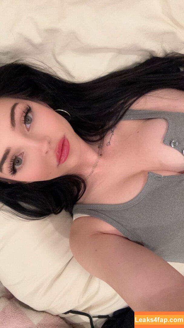 Lily B / cutielils / kittylilss / lilyilyb leaked photo photo #0008