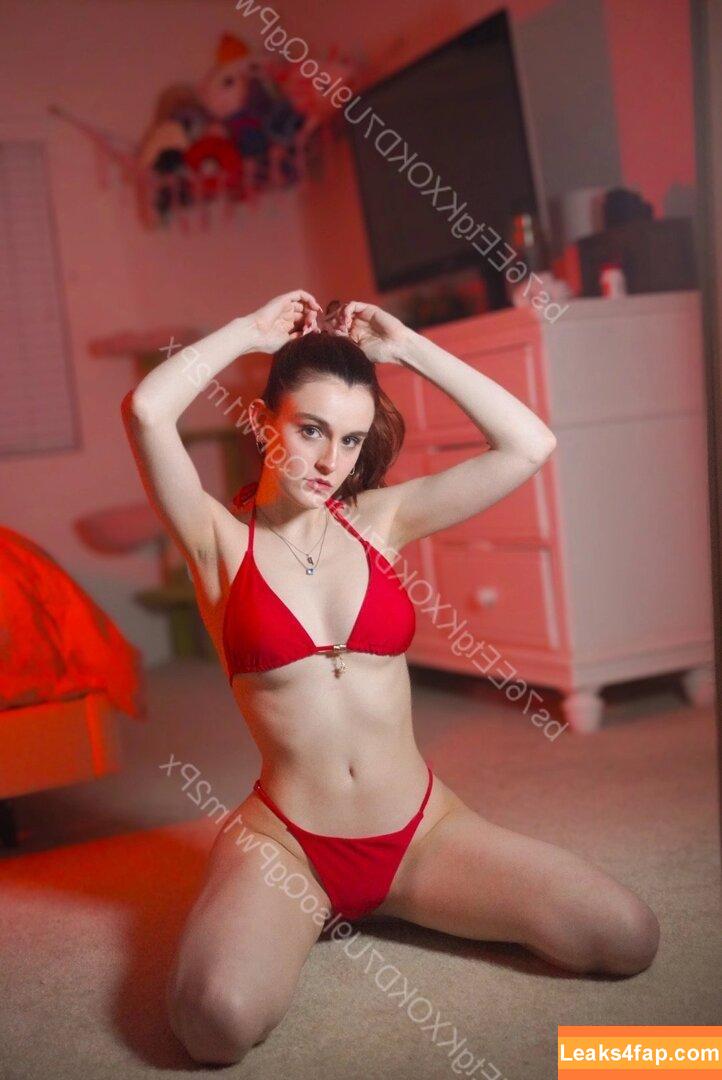 Maggie Roscher / Magazine.rooster слитое фото фото #0008