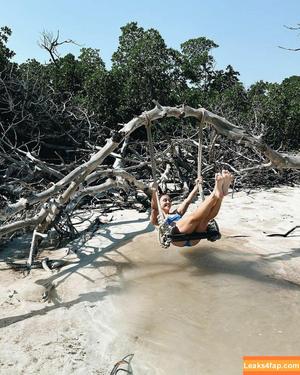 Melina Goransson фото #0084