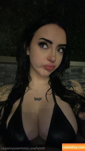 messymegan photo #0022