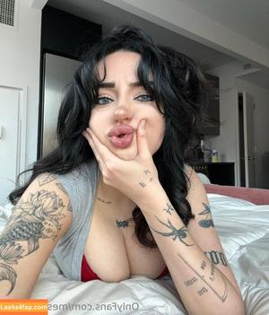 messymegan photo #0025