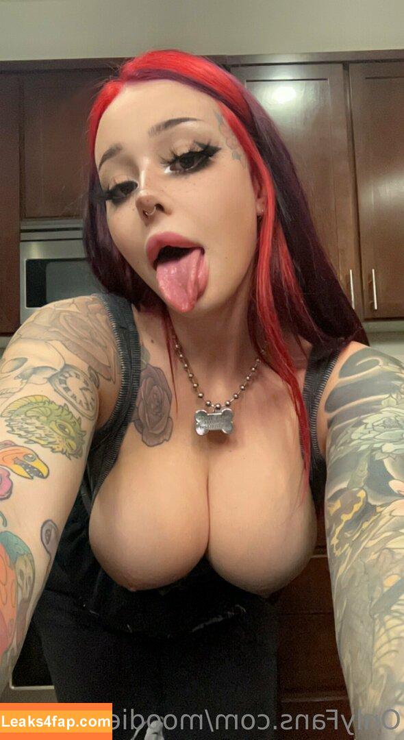 MoodieMaggie / Magz / maggie13moodie / maggiemoodie leaked photo photo #0018