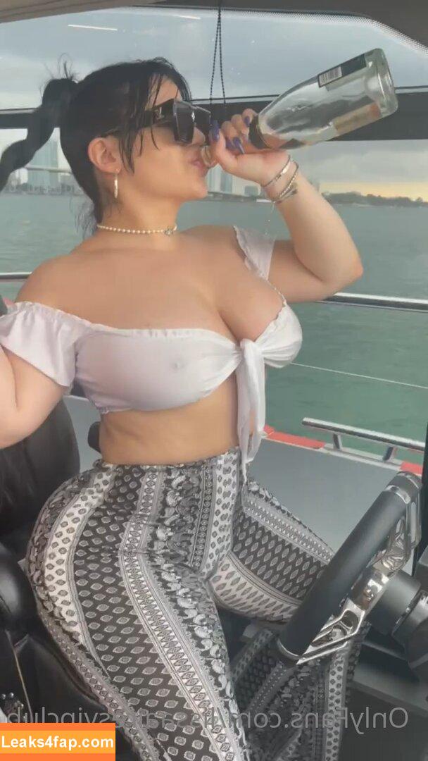 ms_fernandes25 /  leaked photo photo #0002
