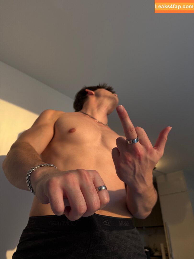 officialdrj /  leaked photo photo #0019